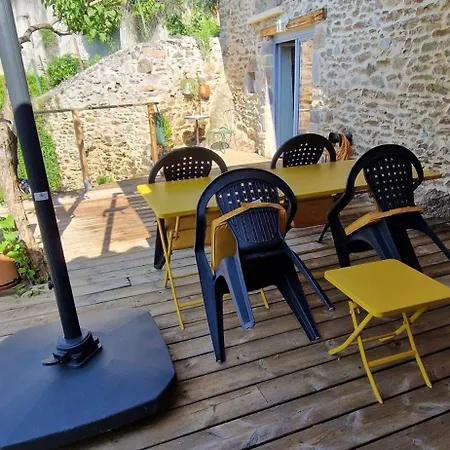 La Maison Du Vigneron Ferienhaus Auzon