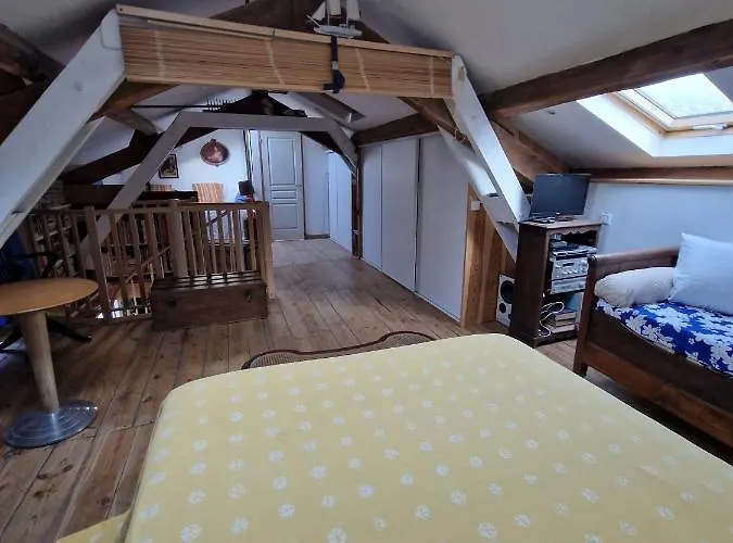 La Maison Du Vigneron * Auzon